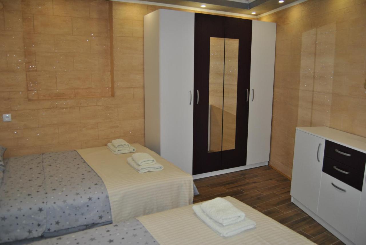 Hotel Simke Garni Subotica Exterior foto