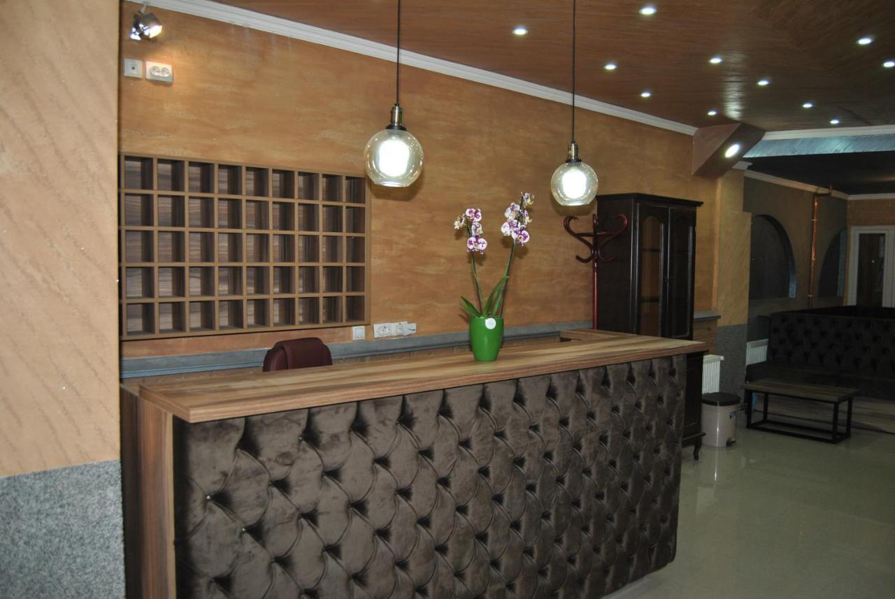 Hotel Simke Garni Subotica Exterior foto