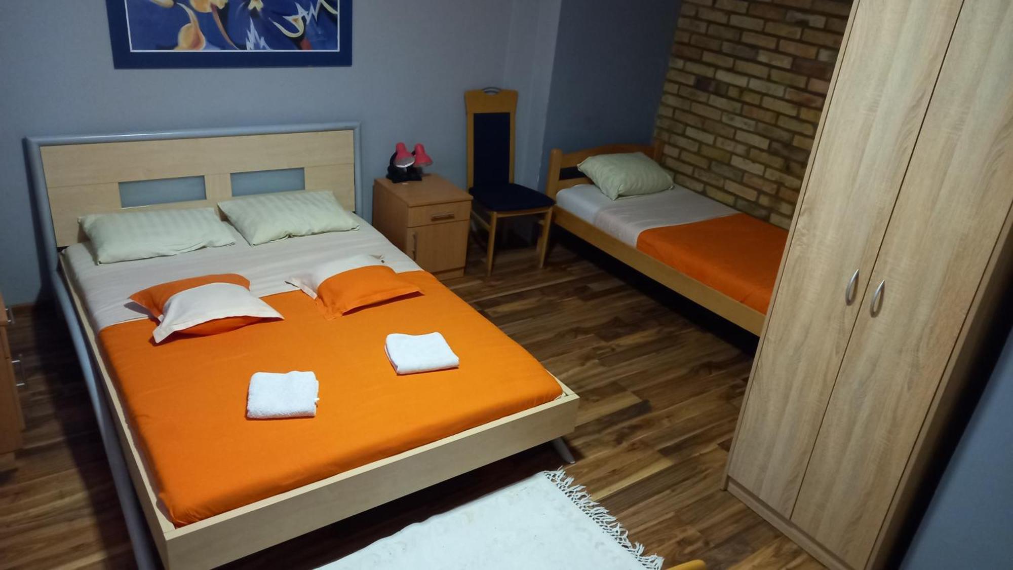 Hotel Simke Garni Subotica Exterior foto